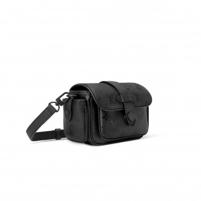 LOUIS VUITTON CARGO WEARABLE WALLET M26726 (23*14*10cm)
